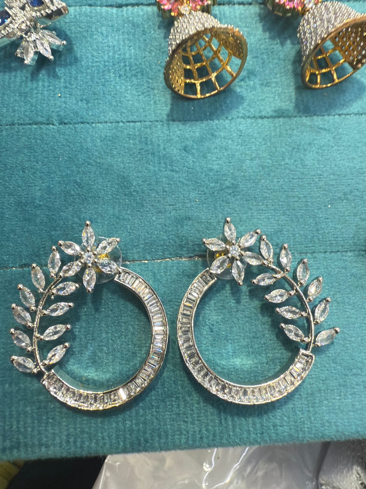 Silver Tone Flower & Leaf Earlobe Stud